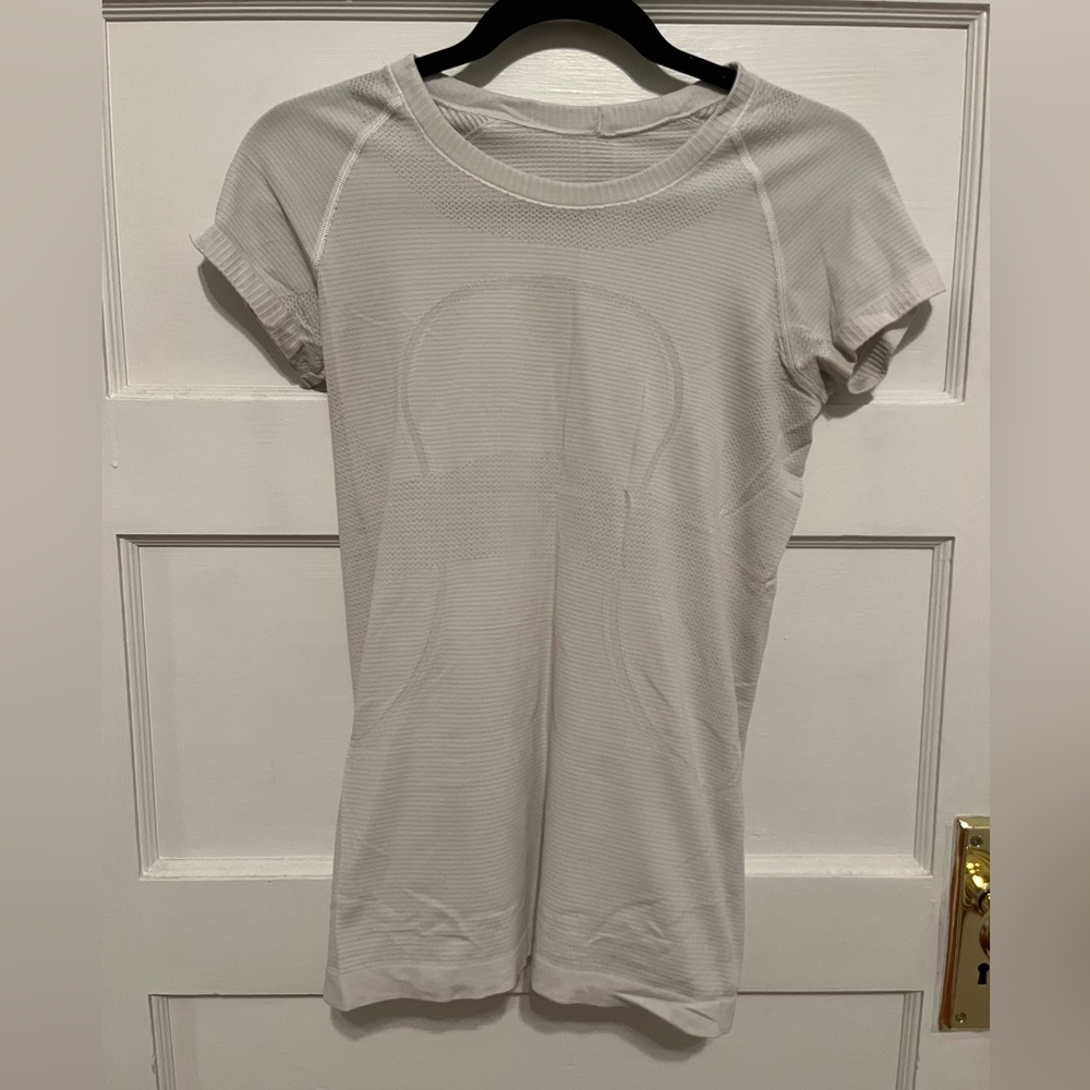 Lululemon Swiftly Tech Short-Sleeve Shirt